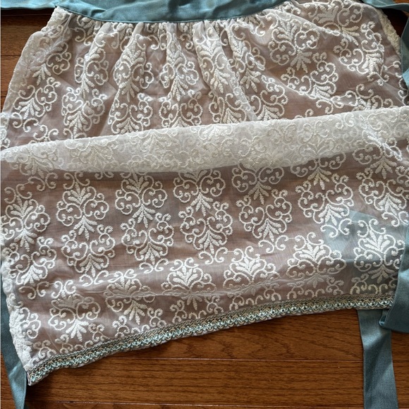 NWT Alte Liebe Oktoberfest Bavarian Dirndl Dress German Silver Blue Size 8 - Picture 14 of 16